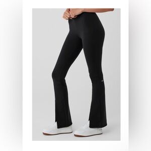 ALO Yoga Black High-Waist Flutter Leggings
